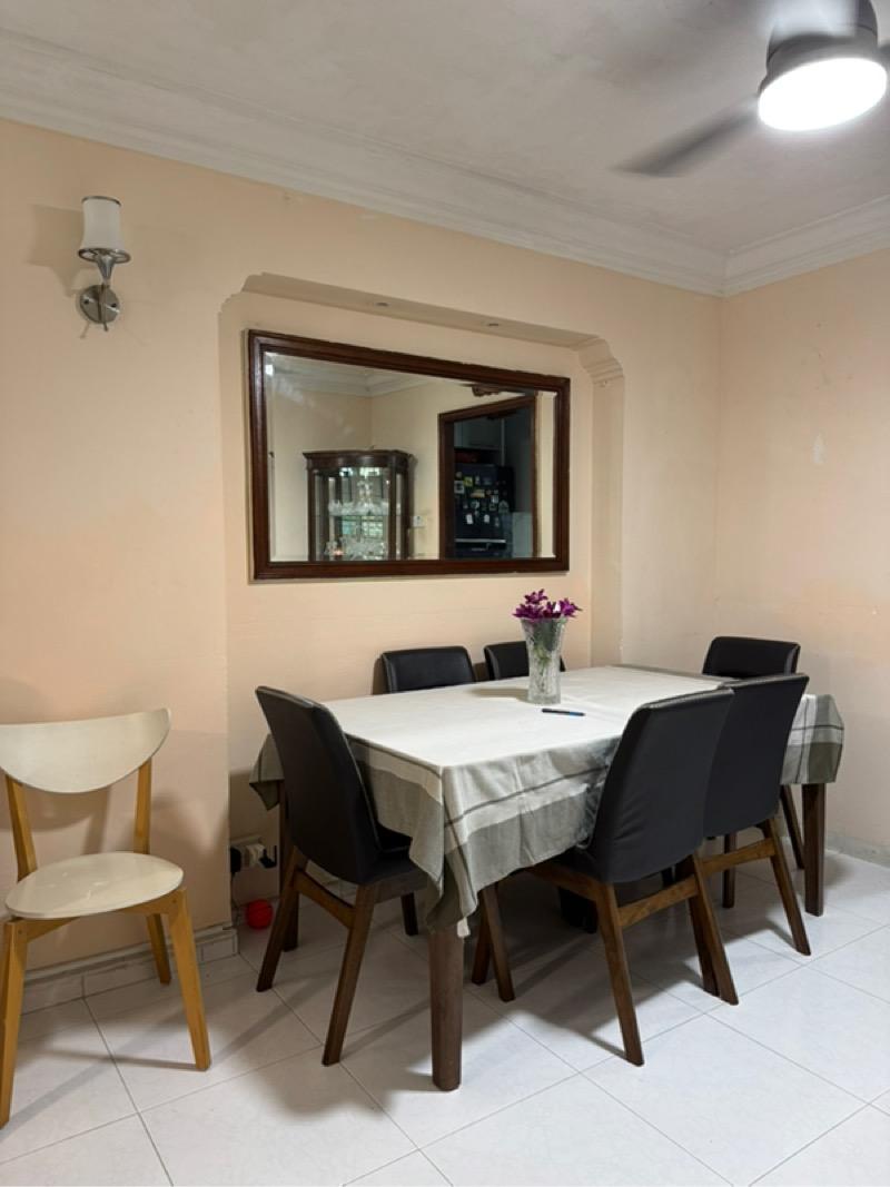 830 Tampines Street 82 HDB Apartment Room Rental, $1,500, 1 Bed 1 Bath 215 sqft $6.98 psf