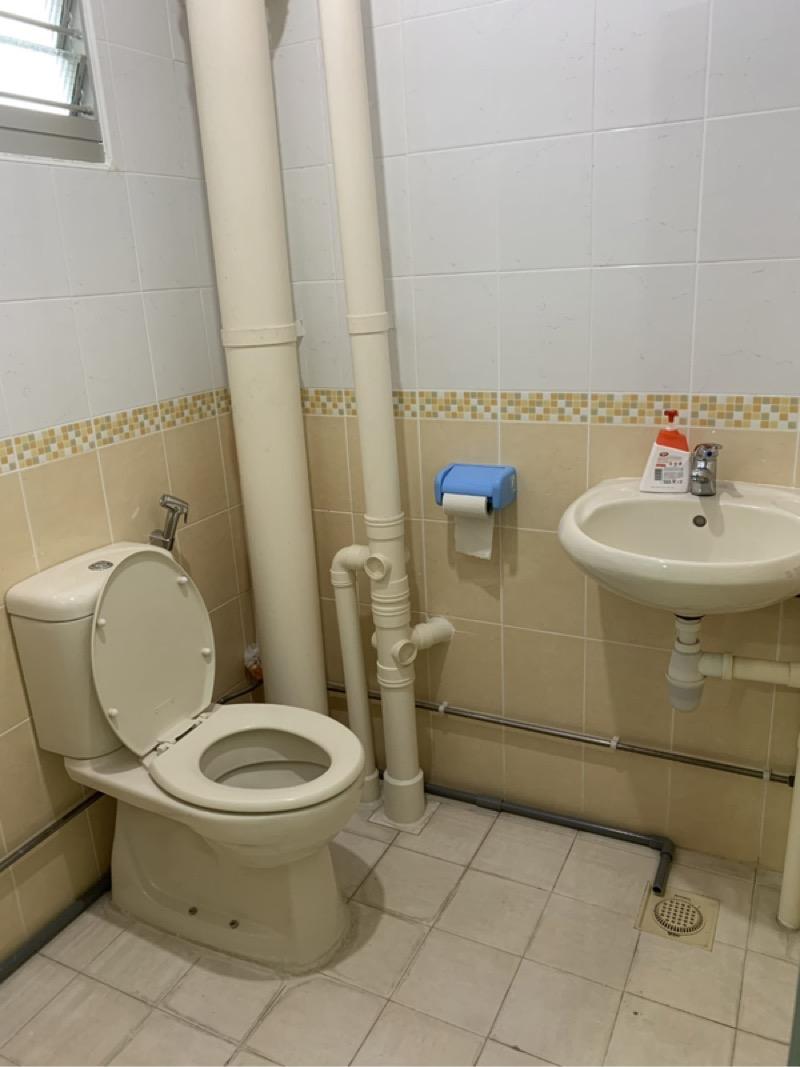 210 Jurong East Street 21 HDB Apartment For Rent, $2,900, 2 Bed 2 Bath 64 sqft $45.31 psf