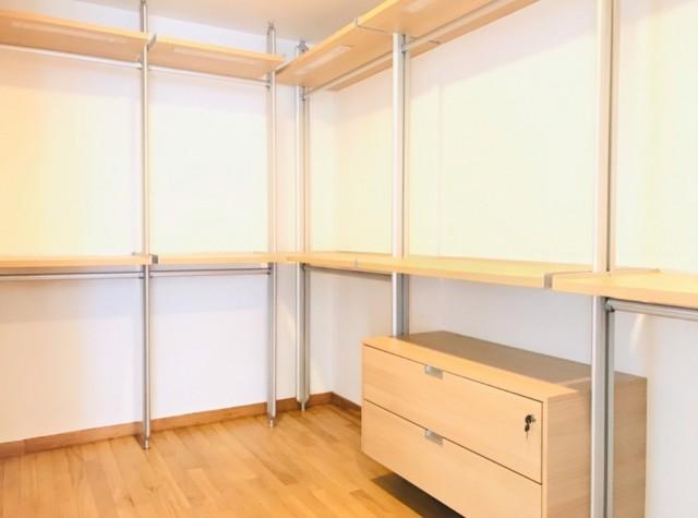 Condominium for Rent: Cecil, D01, 068803