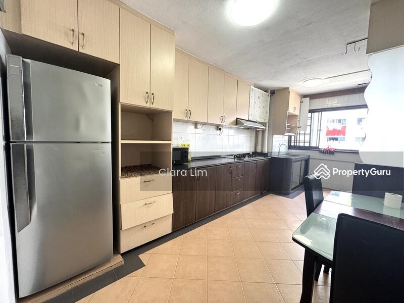 738 Yishun Street 72