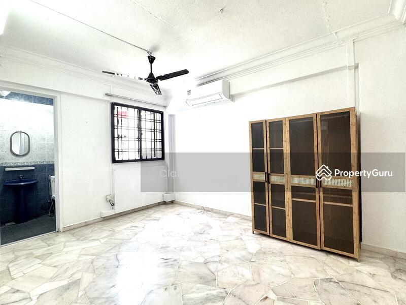 738 Yishun Street 72