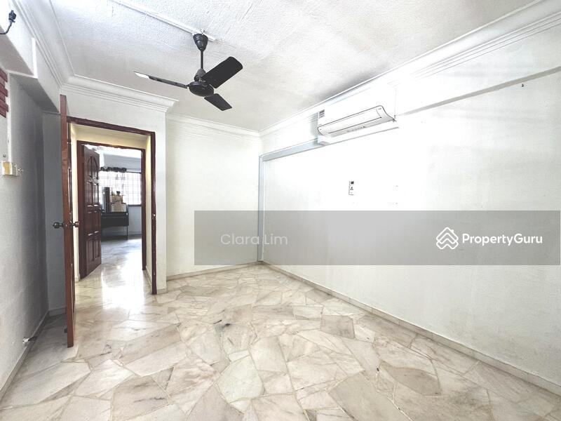 738 Yishun Street 72