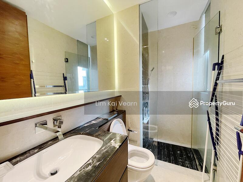 Condominium for Rent: D15, 437986