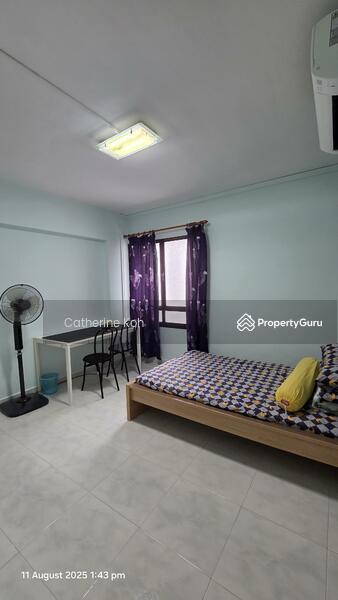 Prop-GPT: HDB Flat: D23 Bukit Batok 289G Bukit Batok Street 25