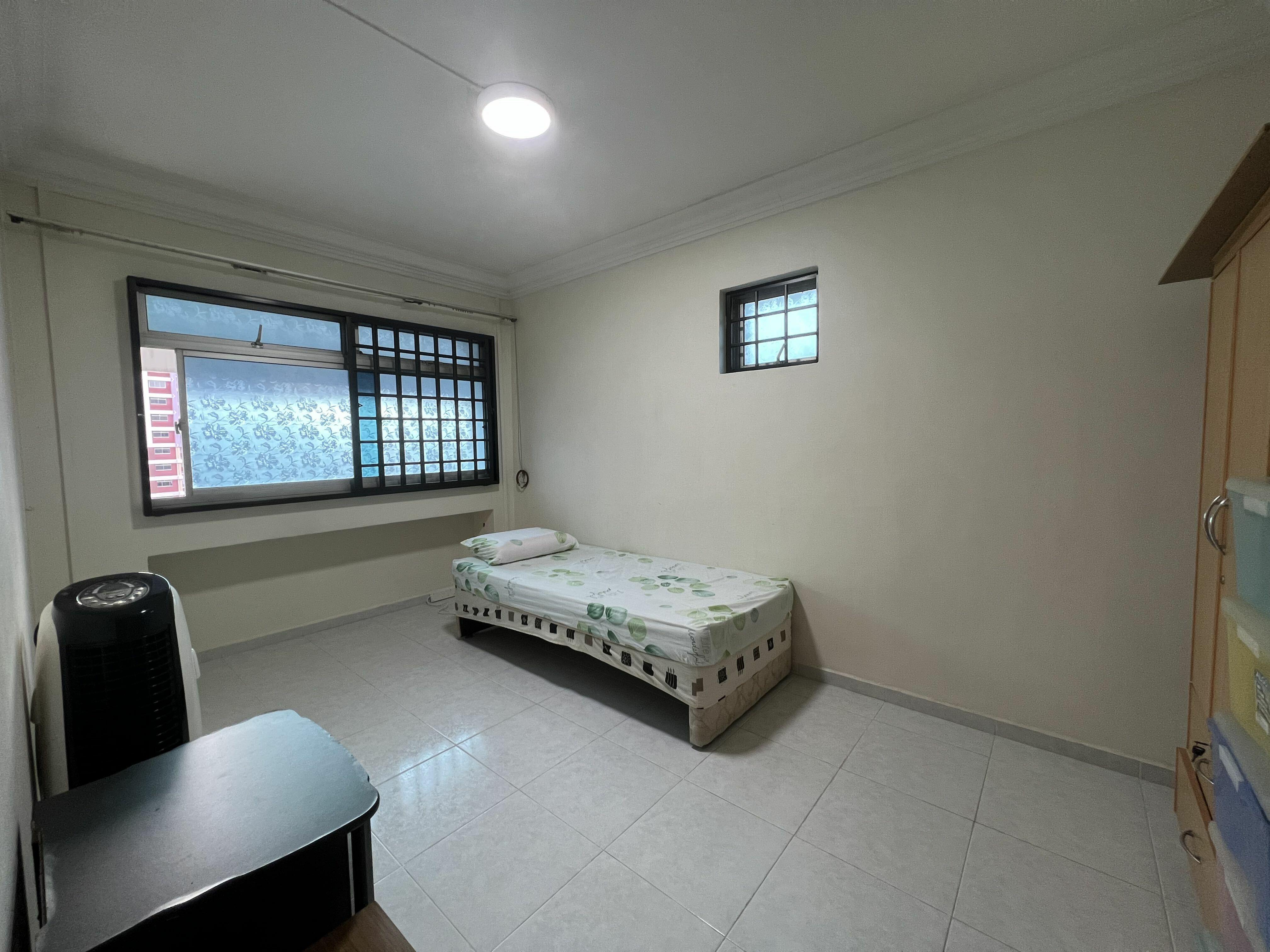 Prop-GPT: HDB Flat: D14  651 Jalan Tenaga