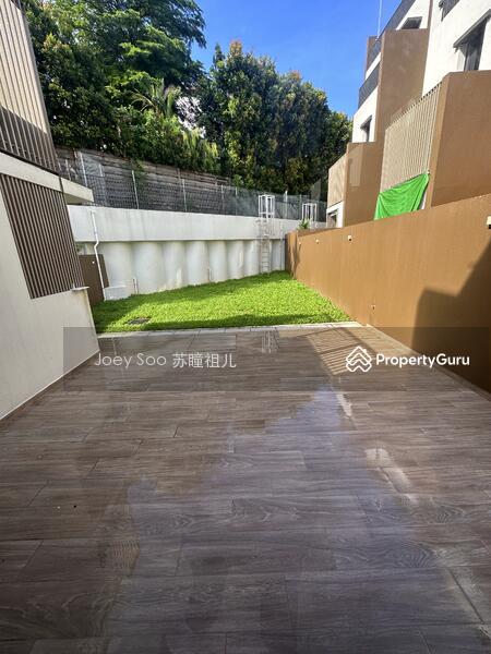Corner Terrace for Rent: D23, 679691