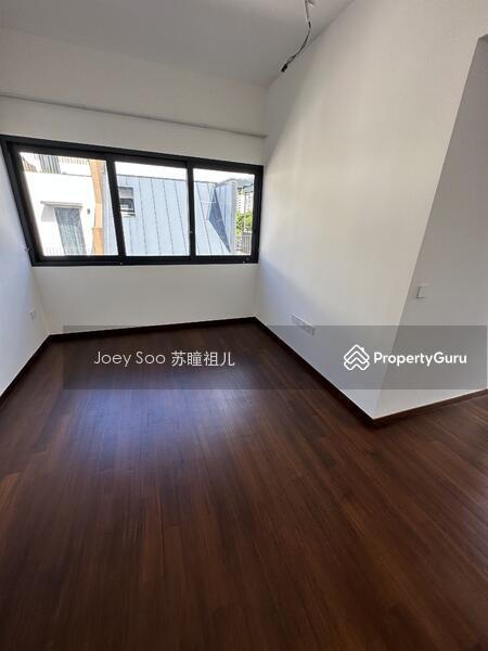 Corner Terrace for Rent: D23, 679691