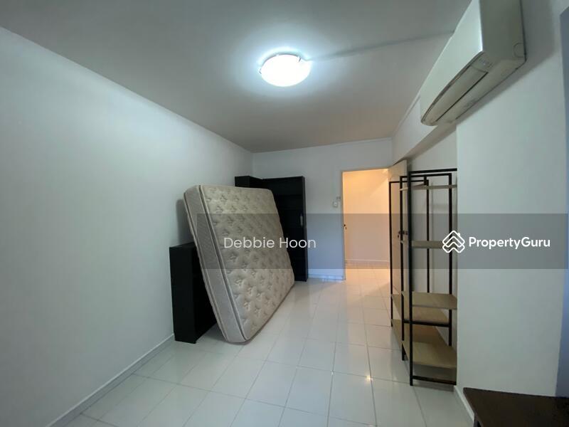 HDB Flat for Rent: D23, 670213