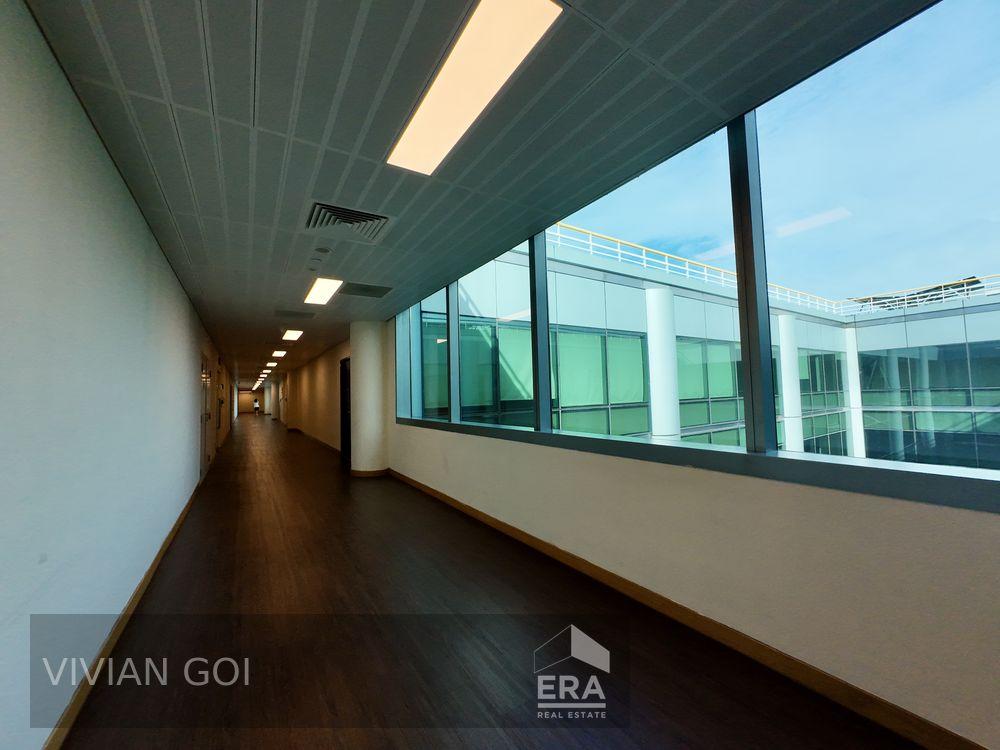 Commercial for Rent: Eunos Road 8, Eunos, D14, 408600
