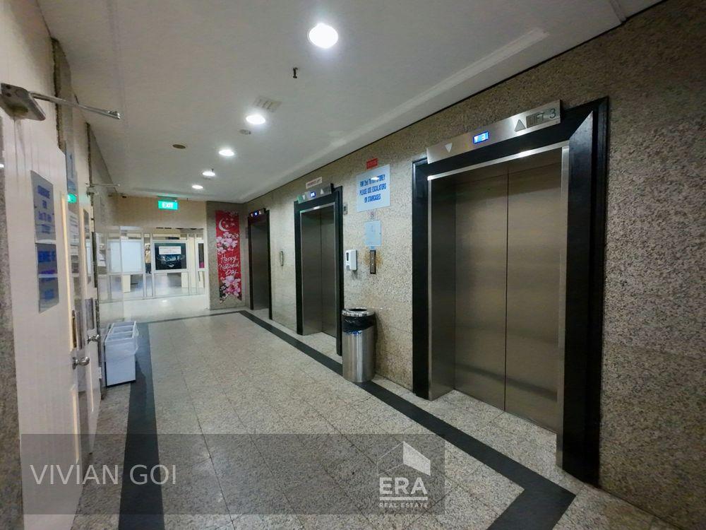 Commercial for Rent: Orchard Road, Orchard, D09, 238882
