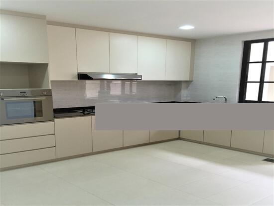 CAPITOL PARK Semi-Detached House For Rent, $14,000, 5 Bed 5 Bath 3,200 sqft $4.12 psf