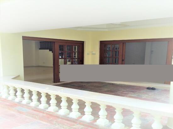 CAPITOL PARK Semi-Detached House For Rent, $14,000, 5 Bed 5 Bath 3,200 sqft $4.12 psf