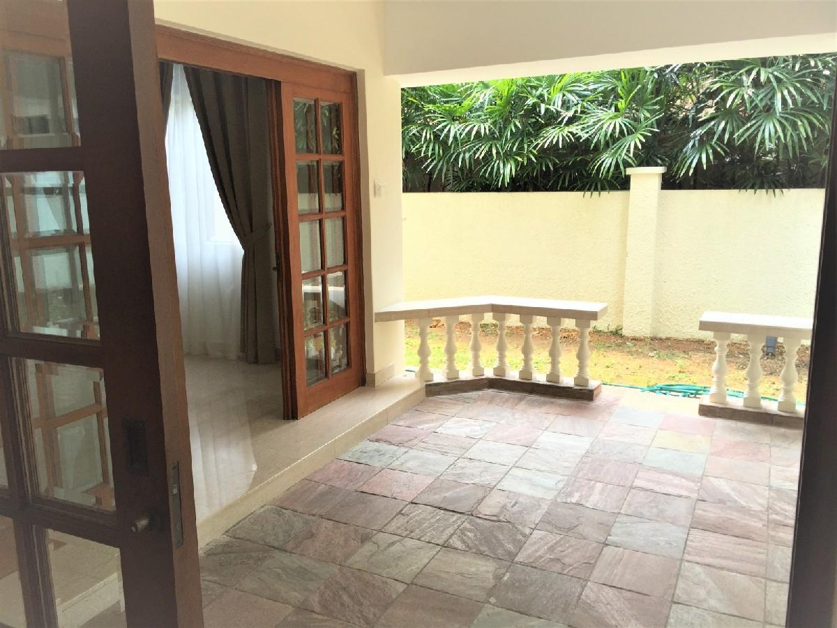 CAPITOL PARK Semi-Detached House For Rent, $14,000, 5 Bed 5 Bath 3,200 sqft $4.12 psf