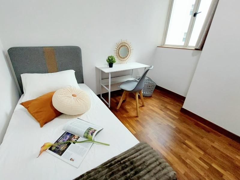 Compass Heights Condominium Room Rental, $1,749, 1 Bed 1 Bath 250 sqft $7.00 psf