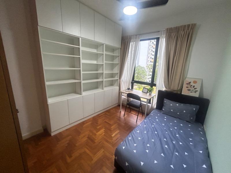 Prop-GPT: Condominium: D05 Dover Heritage View