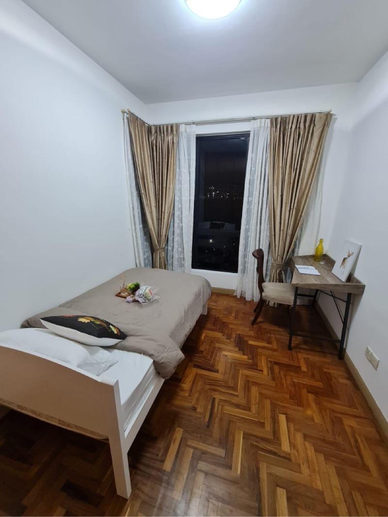 Prop-GPT: Condominium: D05 Dover Heritage View