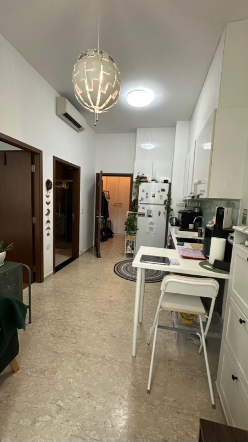 The Hillford Condominium For Rent, $2,800, 1 Bed 1 Bath 398 sqft $7.04 psf