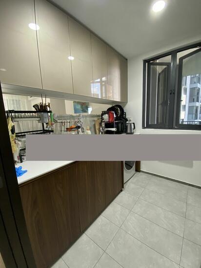 Parc Esta Condominium Room Rental, $1,700, 1 Bed 150 sqft $11.33 psf