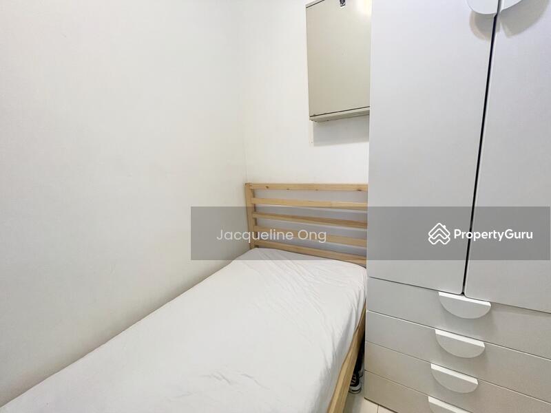 Semi-Detached at Greenleaf Road
