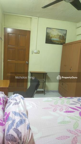626 Hougang Avenue 8