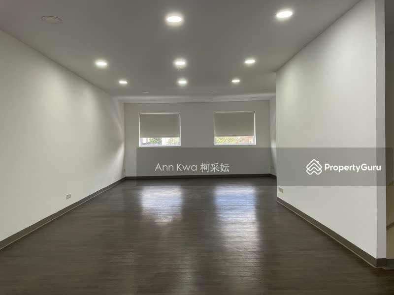Prop-GPT: Shophouse: D19 Serangoon 2nd level Serangoon Garden Shophouse for rent!