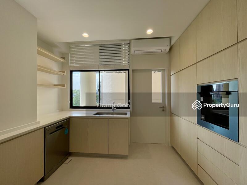 Prop-GPT: Condominium: D10  The Colonnade