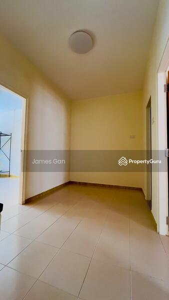 Lorong 7 Realty Park
