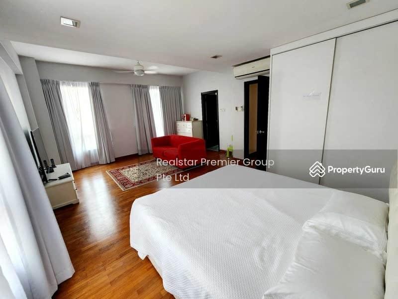 Modern Semi-Detached with Pool near Dulwich College