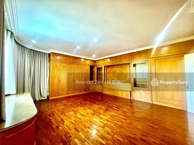 Bukit Timah ? Lavish GCB with Pool ? Near MRT & Schools