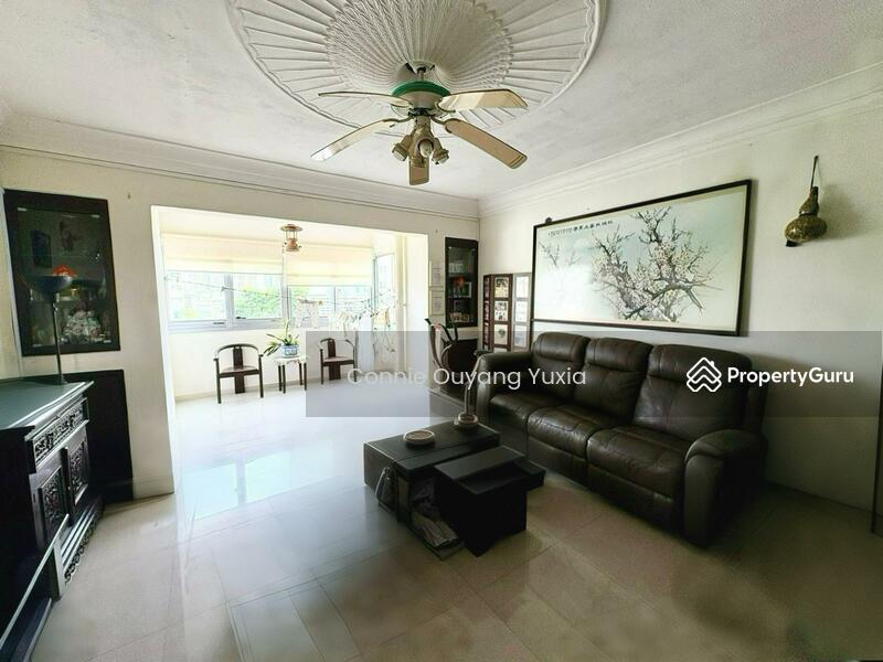 Prop-GPT: Condominium: D21  Pine Grove