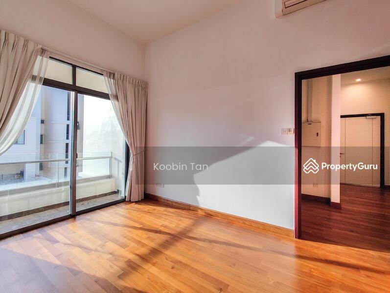 Condominium for Rent: D12, 329779