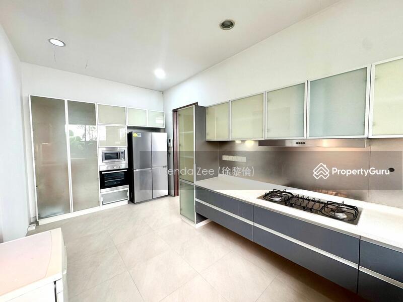 Trevose Crescent ? Detached with Pool for Rent