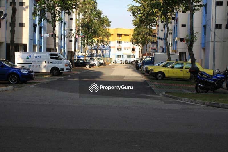 HDB Flat for Rent: Yishun, D27, 760768