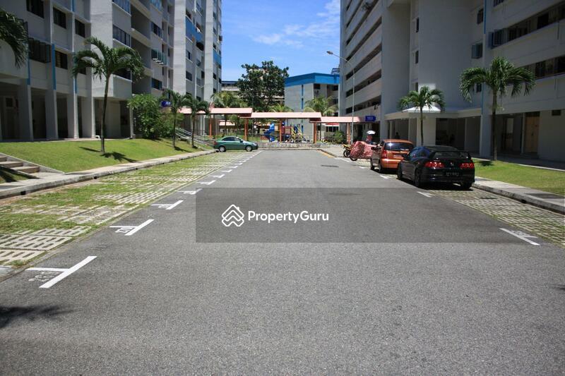 HDB Flat for Rent: Yishun, D27, 760154