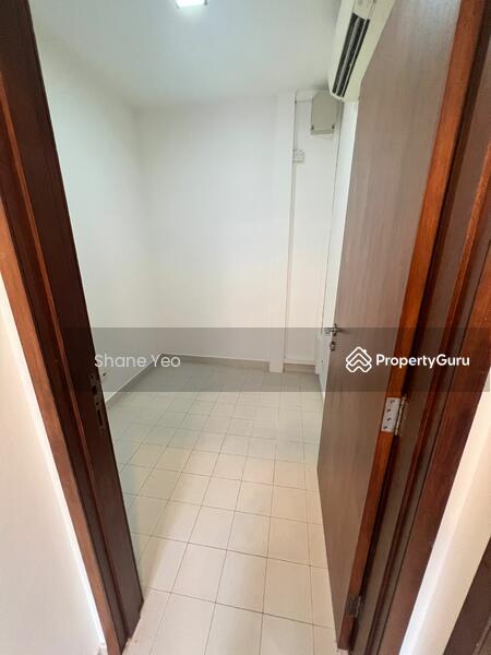 Charming 3 Storey Semi-Detached For Rent