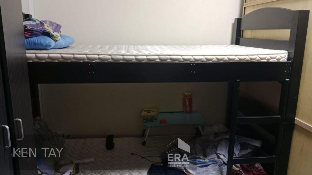 HDB - 1 room for Rent: Hougang Avenue 8, Hougang, D19, 530636