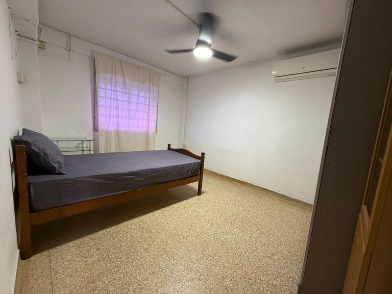 22 Sin Ming Road HDB Apartment For Rent, $2,800, 2 Bed 2 Bath 710 sqft $3.94 psf