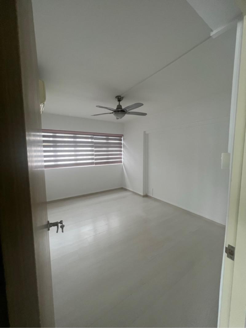 12 Teck Whye Lane HDB Apartment For Rent, $3,400, 3 Bed 2 Bath 1,270 sqft $2.68 psf