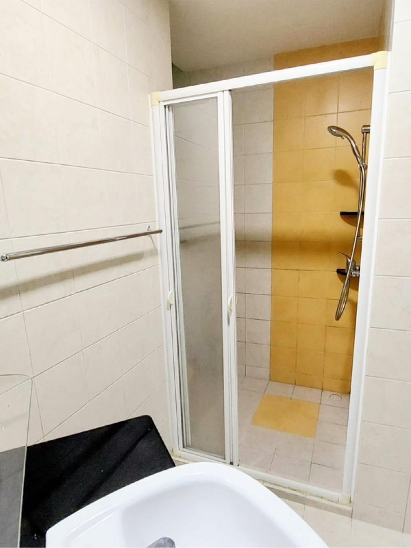 Compass Heights Condominium Room Rental, $1,680, 1 Bed 250 sqft $6.72 psf