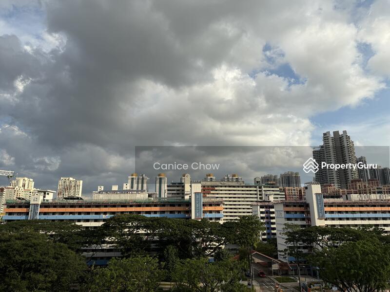 Prop-GPT: HDB Flat: D12 Toa Payoh 204 Toa Payoh North