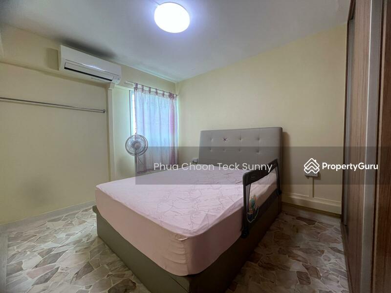 Prop-GPT: HDB Flat: D20 Ang Mo Kio 625 Ang Mo Kio Avenue 9