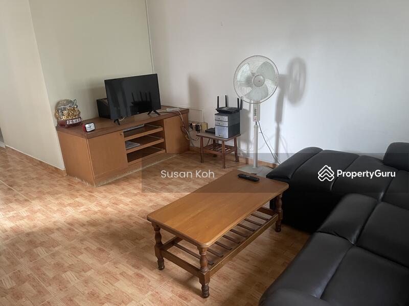 HDB Flat for Rent: Bedok, D16, 460180