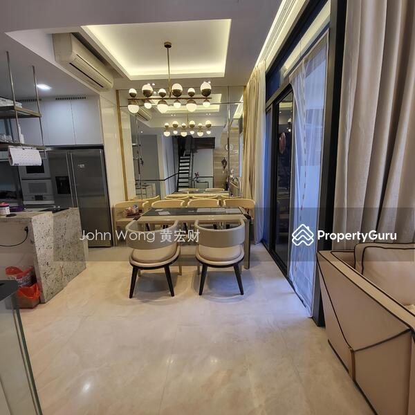 Condominium for Rent: D05, 126000