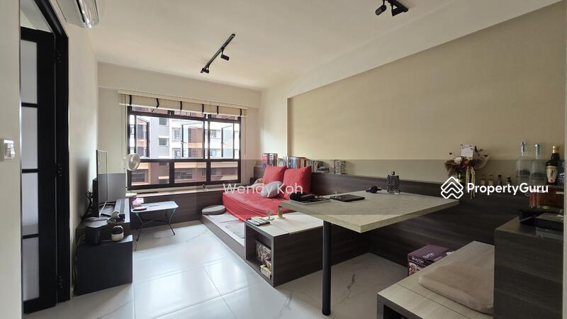Prop-GPT: HDB Flat: D27  131A Canberra Crescent