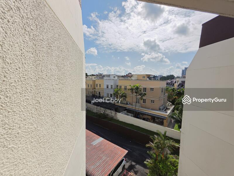 Condominium for Rent: D23, 679641