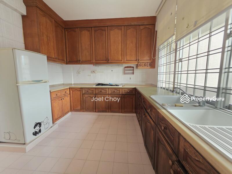 Condominium for Rent: D23, 679641