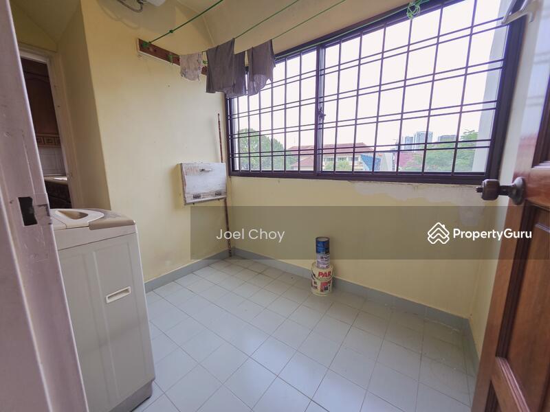 Condominium for Rent: D23, 679641