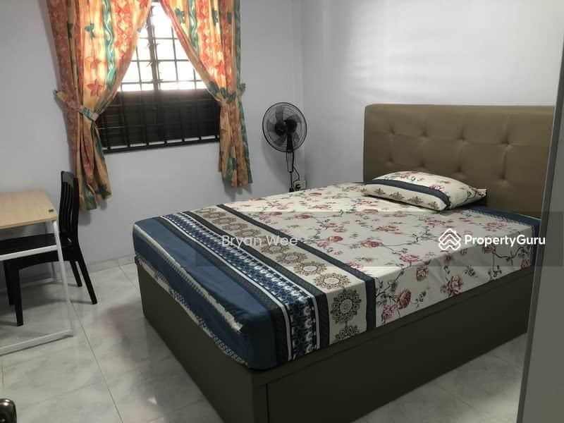 Prop-GPT: HDB Flat: D23 Bukit Batok 316 Bukit Batok Street 32