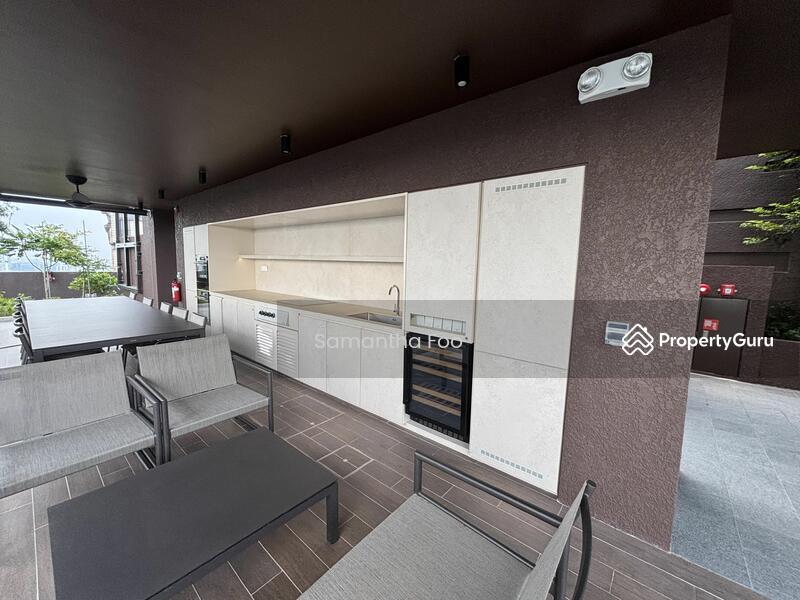 Condominium for Rent: Middle Road, D07, 188105