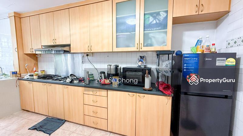 Prop-GPT: HDB Flat: D20 Ang Mo Kio 557 Ang Mo Kio Avenue 10